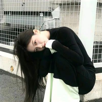 特维和他的七个女儿